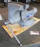 Wilton Surplus 1780A, Tradesman Bench Vise w/ Swivel Base (8" Jaw Width)