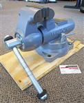 Wilton Surplus 400S, Machinist Vise w/ Swivel Base (4" Jaw Width)